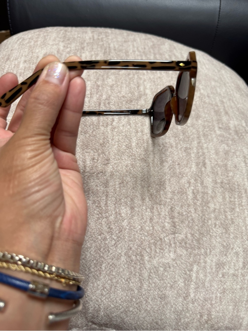 New FOSSIL Women's Sunglasses Tortoise
Frame Brown - Picture 4 of 6